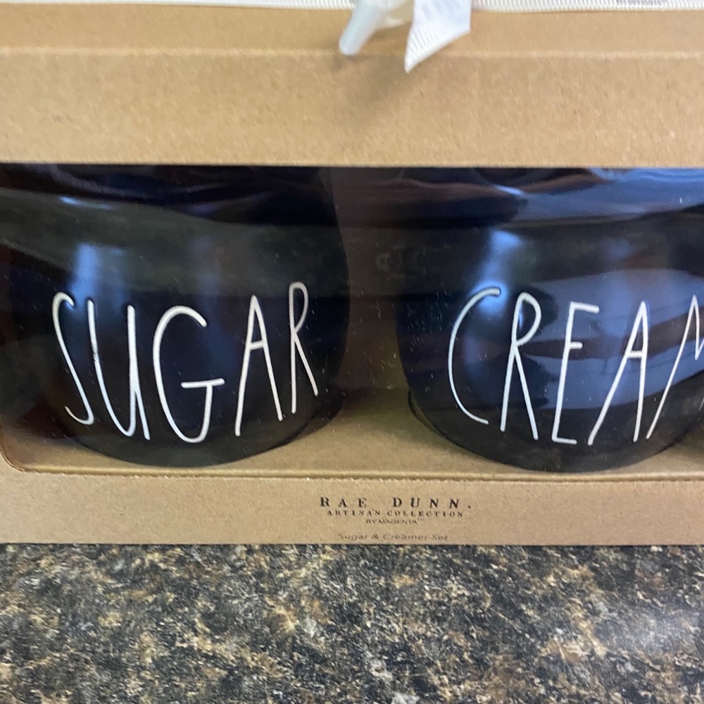 RAE DUNN black Cream and sugar set!